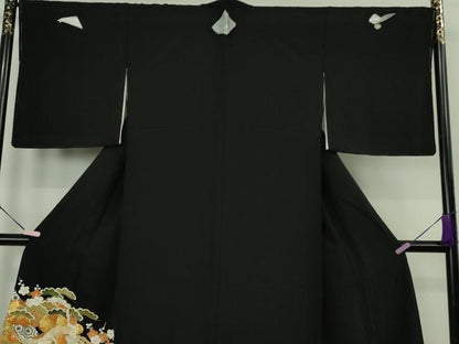 平和屋本店●極上　創業460年・千總　黒留袖　駒刺繍　鳳凰吉祥花文　金彩　逸品　未使用　DZAC0308kh6