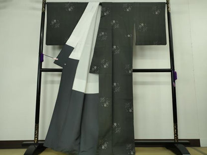 平和屋本店●極上　結城紬　奥順謹製　はたおり娘　兎　うさぎ　藍鉄色地　さが美扱い　証紙付き　逸品　DZAC0324kh6