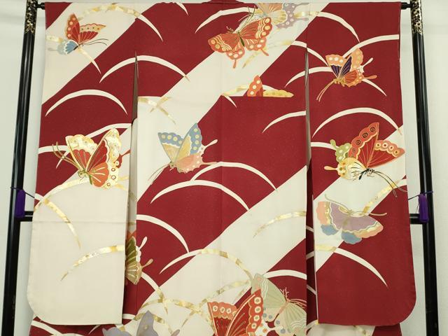 平和屋本店●極上　創業460年・千總　振袖　駒刺繍　舞蝶芝文　金彩　銀通し地　高島屋扱い　逸品　未使用　DZAC0333kh6