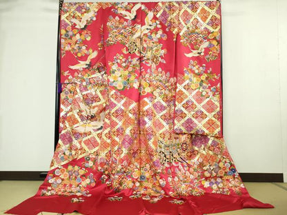 平和屋本店●極上　中国三大刺繍 相良刺繍 総刺繍 駒刺繍 色打掛 和装 婚礼 結婚式 花嫁 格天井花文 金彩 仮絵羽 逸品 未使用　DZAC0375kh6
