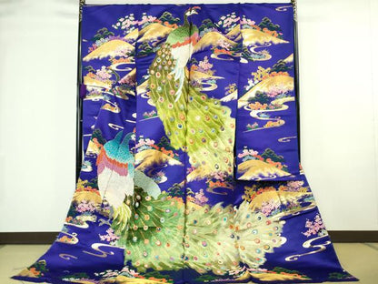 平和屋本店●極上　中国三大刺繍 相良刺繍 総刺繍 色打掛 和装 婚礼 結婚式 花嫁 駒刺繍 孔雀花文 金糸 仮絵羽　逸品　未使用　DZAC0376kh6