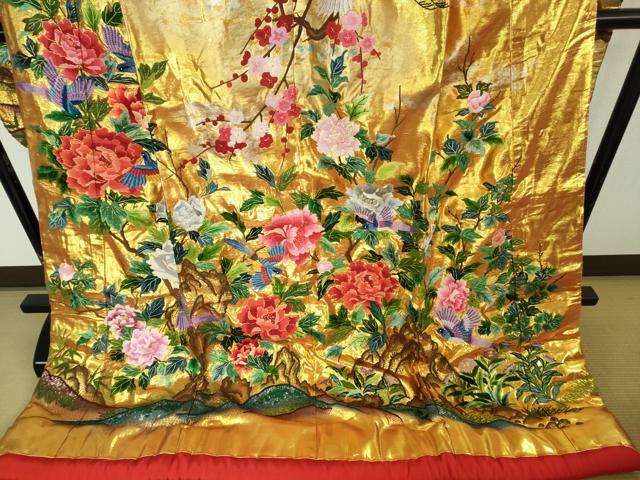 平和屋本店●最高級　中国三大刺繍　相良刺繍　駒刺繍　総手刺繍　色打掛　和装　婚礼　結婚式　花嫁　金箔冨貴紋様　逸品　DZAC0378kh6
