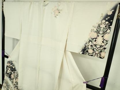 平和屋本店●極上　訪問着　駒刺繍　更紗花文　象牙色地　暈し染め　金彩　逸品　DZAC0391kh6
