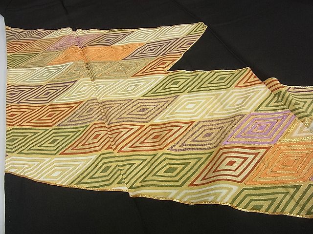 平和屋着物■豪華黒留袖　駒刺繍　菱文　金彩　逸品　fe3412