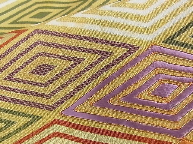 平和屋着物■豪華黒留袖　駒刺繍　菱文　金彩　逸品　fe3412