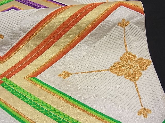 平和屋着物■六通柄袋帯 唐織 若松葉花菱文 金糸 逸品 n-fw2156