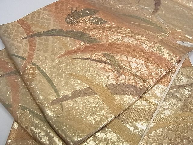 平和屋着物■六通柄袋帯 雪芝花蝶文 金糸 逸品 ga1853