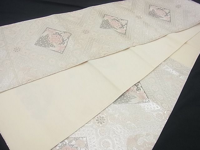 平和屋着物■六通柄袋帯 唐織 孔雀花菱文 銀糸 逸品 n-gh1784