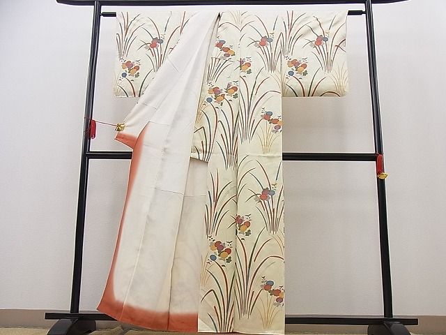 平和屋着物■付下げ　菊草葉文　金彩　逸品　n-gt1926