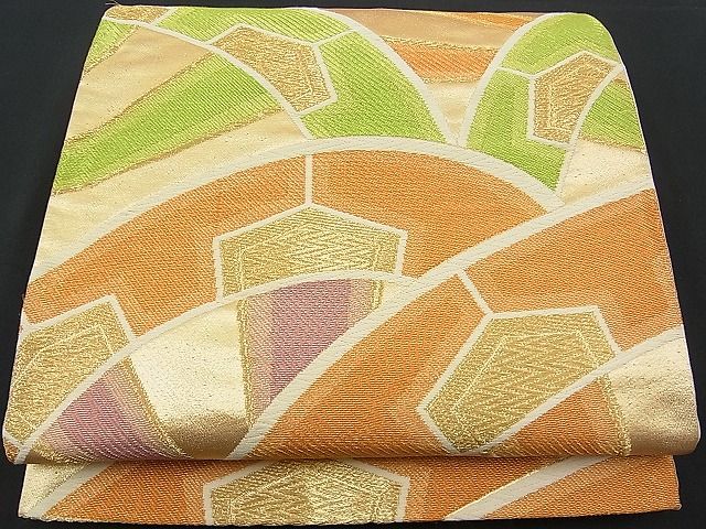 平和屋着物■六通柄袋帯 唐織 片輪車文 金糸 逸品 n-je1531