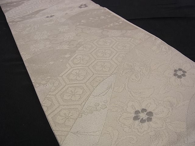 平和屋着物■六通柄袋帯 遠山花唐草文 銀糸 逸品 n-jx0105