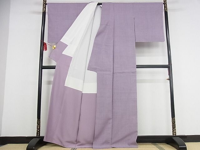 平和屋本店■極上 本場結城紬 重要無形文化財 奥順謹製 名匠会 色無地 紅藤色 証紙・反端付き 正絹 逸品 未使用 KAAA0766kk4 - 平和屋