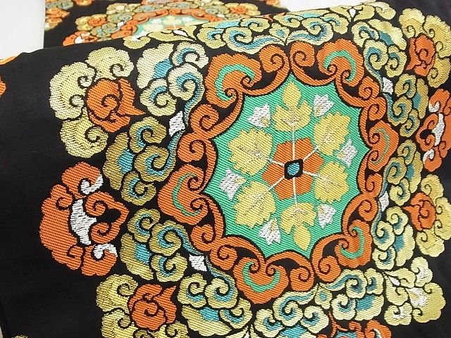平和屋本店■極上　龍村晋謹製　六通柄　本袋帯　雲華文錦　黒地　金銀糸　色紙・たとう紙・共箱付き　正絹　逸品　KAAA10293kk4 - 平和屋