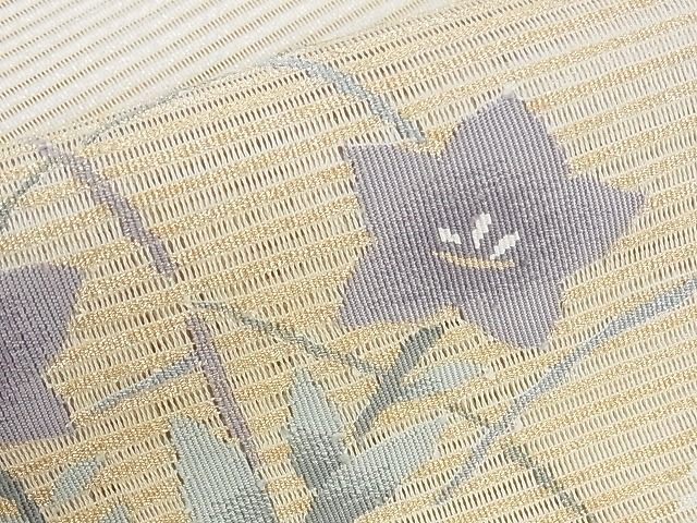 平和屋本店■極上　夏物　安田つづれ　爪掻き本綴れ　八寸名古屋帯　草花文　銀通し地　共箱・保証書付　正絹　逸品　KAAA1137kk4 - 平和屋
