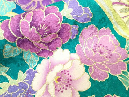 平和屋本店■極上　ブライダルファッションデザイナー・桂由美　振袖　駒刺繍　草花文　暈し染め　金彩　正絹　KAAA1584kk4 - 平和屋