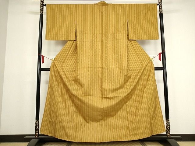 平和屋本店■希少　山下八百子　本場黄八丈　紬　市松綾織　単衣　正絹　逸品　KAAA1694kk4 - 平和屋