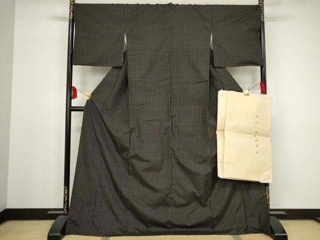 平和屋本店■極上　工芸呉服　芥川　紬　縞　たとう紙付き　正絹　逸品　KAAA1744kk5 - 平和屋