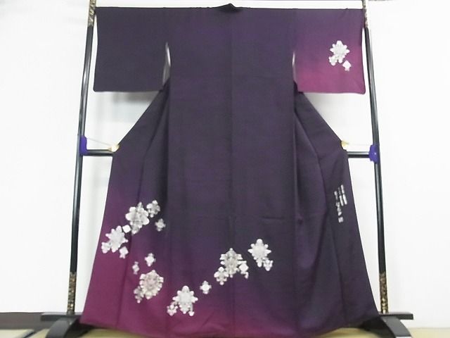 平和屋本店●極上　金彩友禅　卓越技能者・名工・和田光正　訪問着　飾花文　濃深紫色地　暈し染め　銀彩　逸品　3kh1094