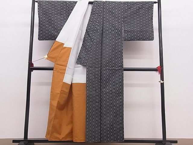 平和屋着物■上質な紬　菱吉祥文　逸品　n-mz2483
