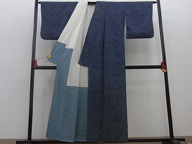 平和屋着物■上質な紬　菱吉祥文　逸品　n-mz5089