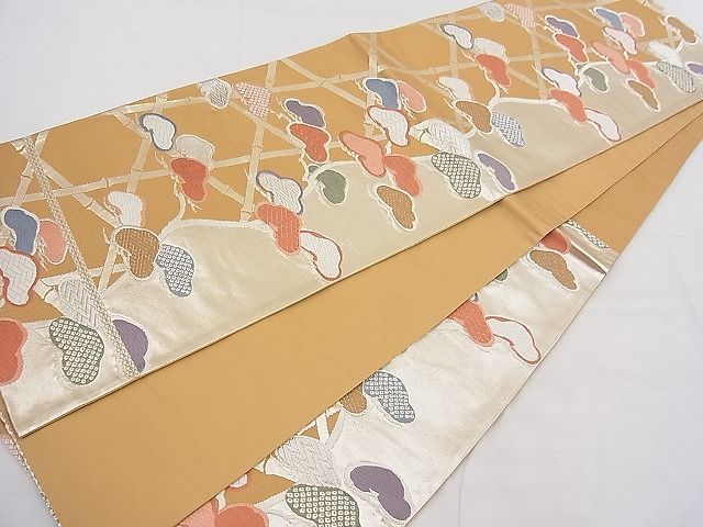 平和屋着物■六通柄袋帯 唐織 古都の四季 銀糸 逸品 n-fw3725
