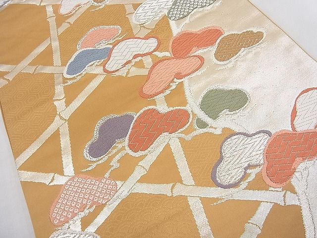 平和屋着物■六通柄袋帯 唐織 古都の四季 銀糸 逸品 n-fw3725