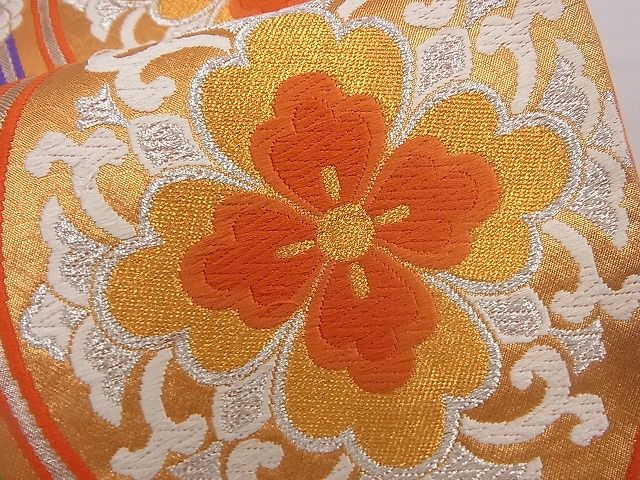 平和屋着物■六通柄袋帯 唐織 立涌花文 金銀糸 逸品