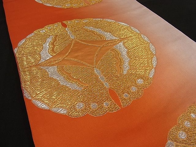平和屋着物■六通柄袋帯 向かい蝶丸文 金銀糸 逸品 n-ne1198