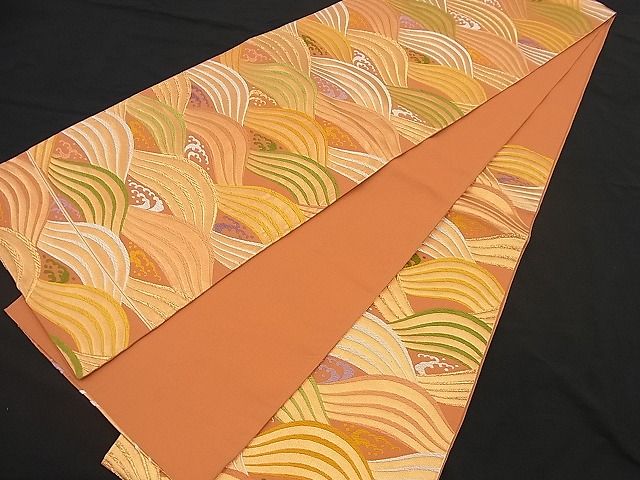 平和屋着物■六通柄袋帯 唐織 立波文 金糸 逸品 n-nr0142