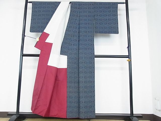 平和屋着物■上質な紬 幾何学花文 逸品 op3984