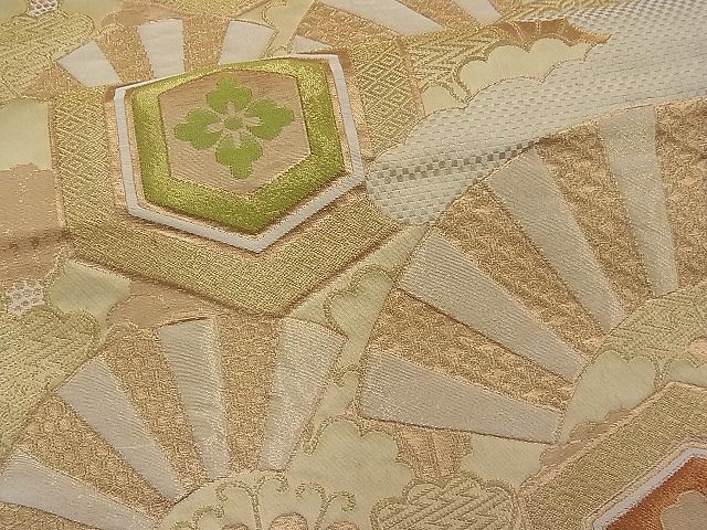 平和屋着物■六通柄袋帯 雲取り花菱亀甲文 金糸 n-pk0725