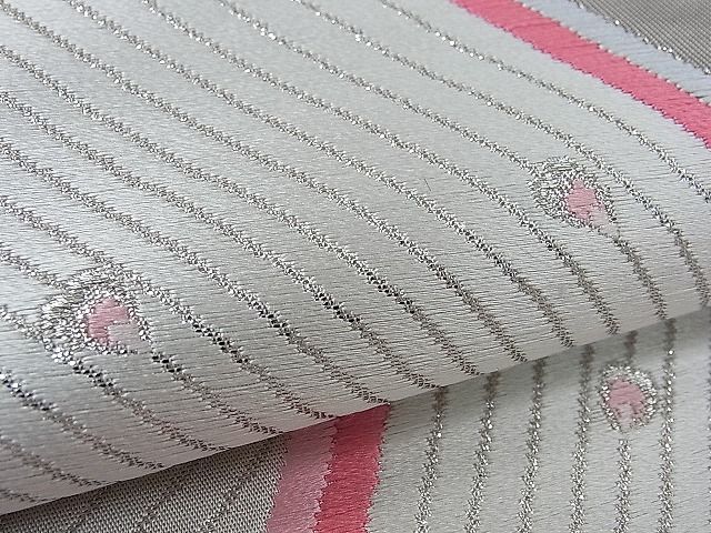 平和屋着物■六通柄袋帯　唐織　孔雀羽紐文　プラチナ箔二重織　逸品　pn4181