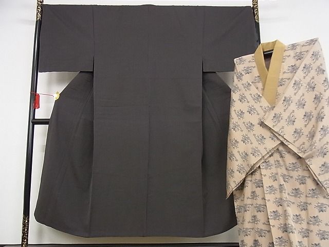 平和屋本店■極上　男性　お召・長襦袢セット　色無地　檳榔子染　正絹　逸品　4kk188