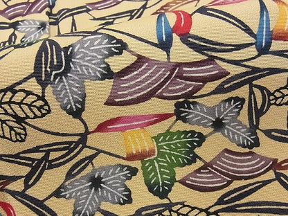 平和屋本店●最高級　城間栄順　本場琉球紅型　小紋　反端付き　着丈167.5cm　裄丈68.5cm　正絹　逸品　kk564