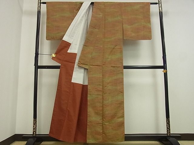 平和屋着物■上質な紬 霞文 手織り暈し 逸品 rt2261