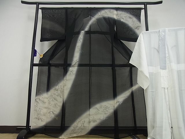 期間限定セール30％off■極上　夏物　訪問着・長襦袢セット　紗紬　手描き　鳥獣戯画　黒地　暈し染め　半衿刺繍　逸品3s2001