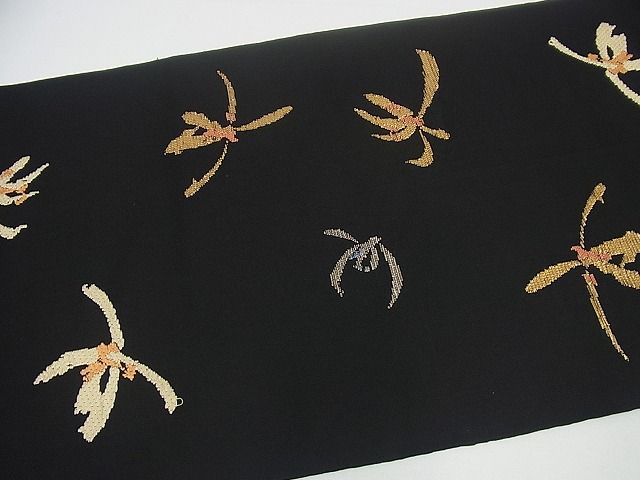 平和屋本店●最高級 龍村平蔵製 本袋帯 季繭錦 黒地 金銀糸 逸品3s2524