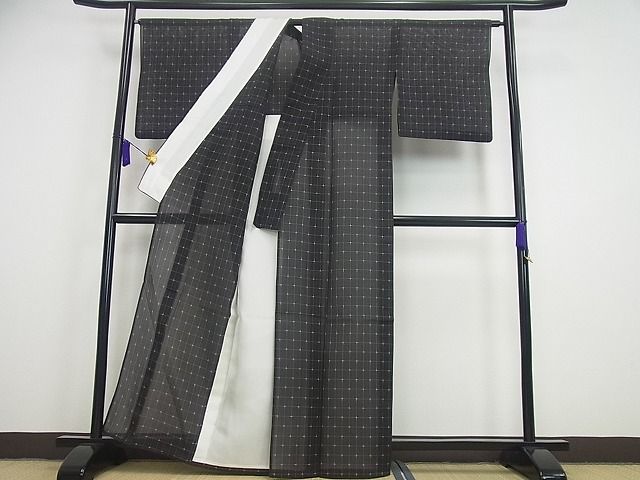 期間限定セール20％off■極上　夏物　本場琉球絣　格子柄　反端付き　逸品3s2560