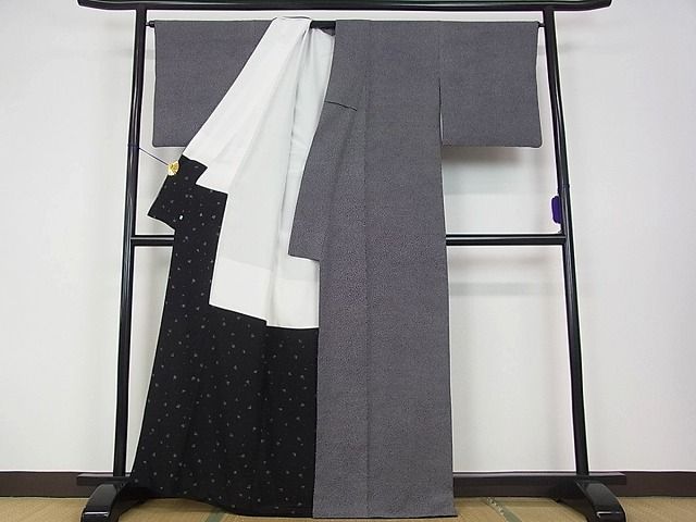 平和屋本店●極上 人間国宝 小宮康孝 江戸小紋 黒地 鈴乃屋扱い 逸品s2825