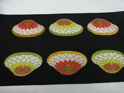 平和屋本店●極上 龍村平蔵製 追粉菊錦 本袋帯 黒地 金糸 逸品s3088