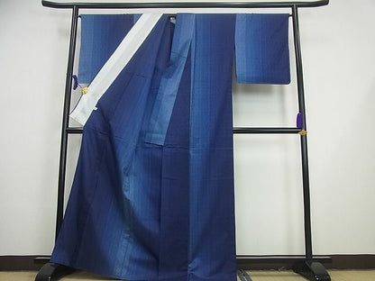 平和屋本店■極上 藍造り国選定無形文化財 佐藤阿波藍製造所 十九代目藍師・佐藤昭人 花織 お召 単衣 パールトーン加工 3s3154