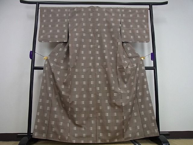 平和屋本店●希少　日本工芸会正会員　深石美穂　石垣島　川平織　花織　紬　推茜染　証紙付き　逸品　未使用2s479