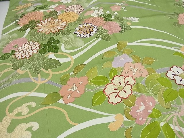 平和屋本店●極上 創業460年・千總 誰が袖好み 振袖 駒刺繍 立波花束ね文 松葉色地 金彩 高島屋扱い 逸品3s5049
