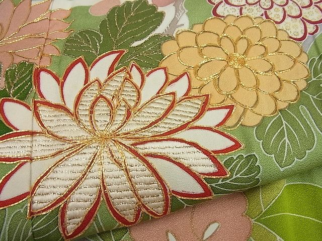 平和屋本店●極上 創業460年・千總 誰が袖好み 振袖 駒刺繍 立波花束ね文 松葉色地 金彩 高島屋扱い 逸品3s5049
