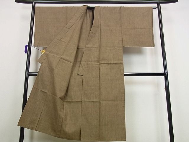 平和屋本店■極上　男性　本場結城紬　重要無形文化財　単衣　色無地　樺茶色　証紙付き　逸品s7152