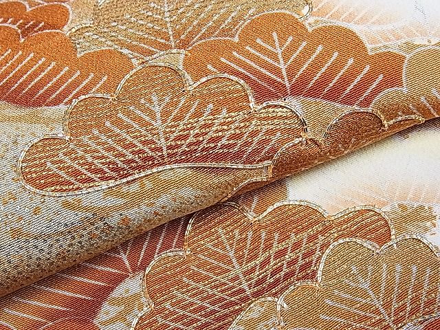 平和屋着物■豪華黒留袖 駒刺繍 松文 暈し染め 着丈147.5cm 裄丈62.5cm 正絹 逸品 B-sa2804