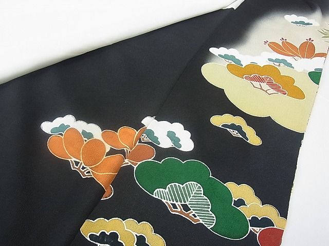 平和屋着物■豪華黒留袖　駒刺繍　風景笹竹松文　暈し染め　金彩　逸品　sf0636