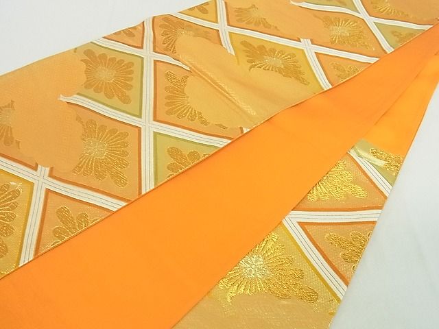平和屋着物■六通柄袋帯　雲取り花菱文　金糸　逸品　sf1148