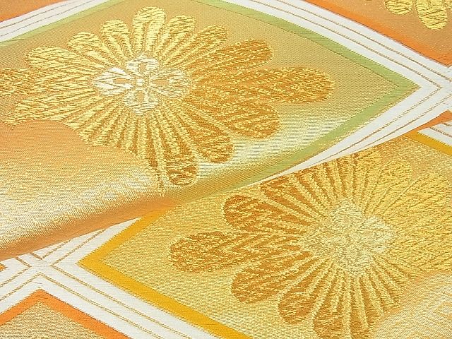 平和屋着物■六通柄袋帯　雲取り花菱文　金糸　逸品　sf1148