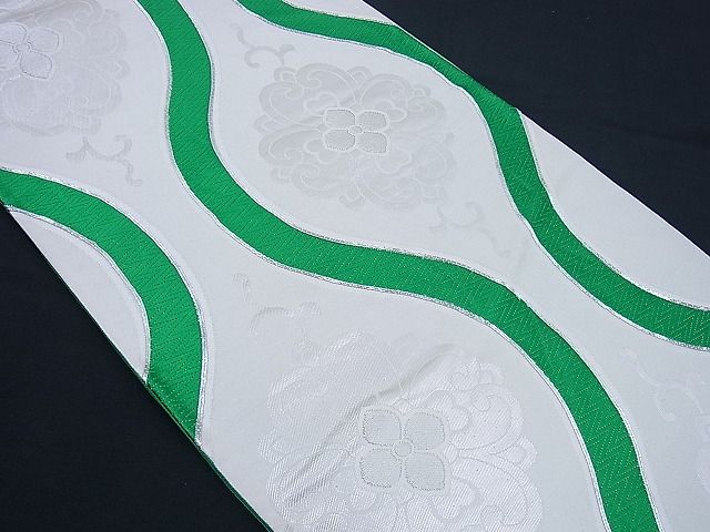 平和屋着物■西陣 六通柄袋帯 唐織 駒刺繍 立涌花文 銀糸 逸品 n-sx0803